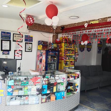 Hotel Armenia Center Bagian luar foto